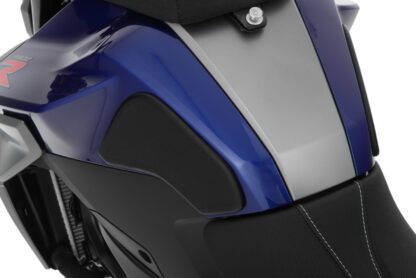 Accesorios de protección para BMW Motorrad en facebook